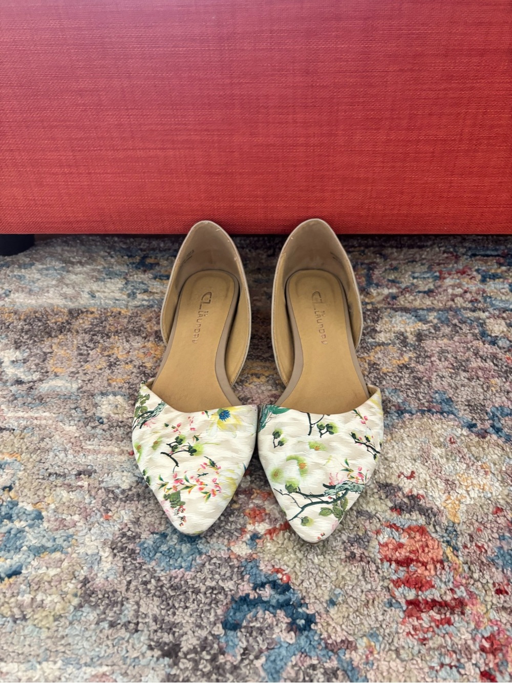 CL by Laundry White Floral Pointed-Toe D'Orsay Flats with Green Accents
